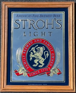 lot 148 image: Set of Strohs Light Beer Decorative Mirrors in Wood Frames