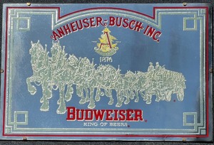 lot 169 image: Anheuser-Busch Budweiser Vintage Mirror