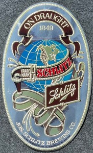 lot 172 image: Vintage Schlitz On Draught Beer Sign - Jos. Schlitz Brewing Co