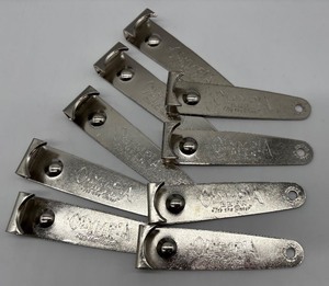 lot 227 image: Set of 9 Vintage Olympia Beer Bottle Openers