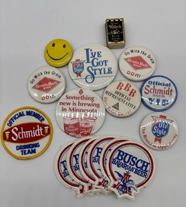 lot 259 image: Collection of Vintage Beer Memorabilia including Pins, Patches, and Matchbox