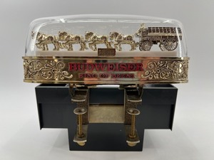 lot 277 image: Budweiser Clydesdales Hitch Display Napkin Holder with Original Box