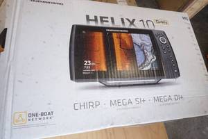 NEW Hummingbird Fish finder Helix 10.