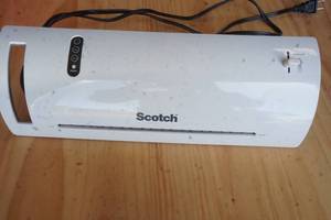 lot 75 image: Scotch Thermal Laminator