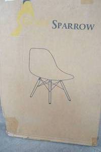 lot 119 image: Lucas White Wood Grain Accent Chair (4ct) NEW