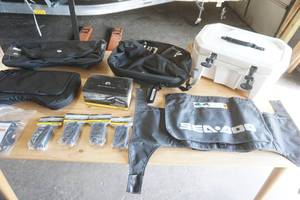 lot 134 image: LINQ Tour 2 Accessory Kit (NEW)