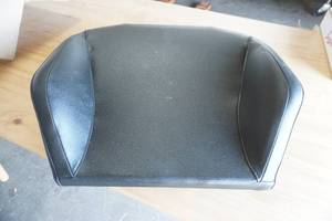 lot 136 image: Commander Kit Cushion