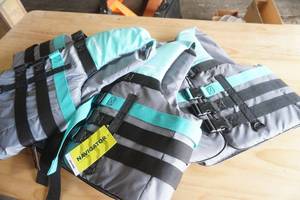 lot 151 image: NEW (3ct) Sea Doo Life Jacket Adult LXL