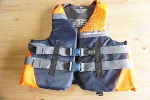 lot 168 image: NEW (1ct) Sea Doo Adult L Life Jacket