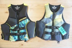 lot 223 image: NEW (2ct) Sea Doo Life Jackets Adult L. Ecoprene