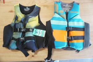 lot 232 image: NEW (2ct) Sea Doo Life Jackets Adult S & Womens M. Ecoprene