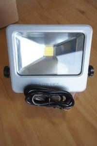 lot 111 image: Loftek Nova S Floodlight