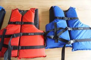 lot 211 image: NEW (2ct) Onyx Nylon Life Jackets