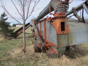 lot 6 image: Vintage Thrasher
