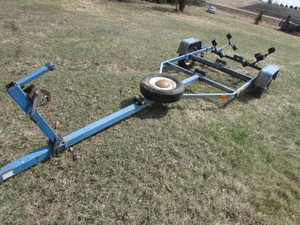 lot 11 image: Boat Trailer