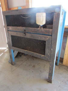lot 45 image: Rabbit Cage