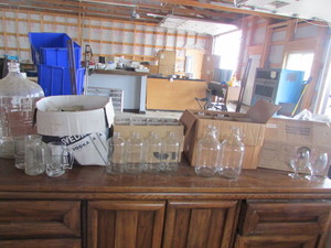 lot 52 image: Various Bottles