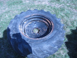 lot 111 image: Tires