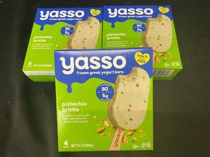 Yasso Pistachio Brittle Frozen Greek Yogurt Bars - Pack of 3