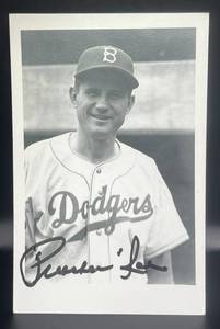 lot 80 image: Preacher Roe Signed Post Card w JSA COA - Baseball