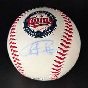 lot 25 image: Glen Perkins Signed Minnesota Twins Rawlings OMLB Selig Baseball