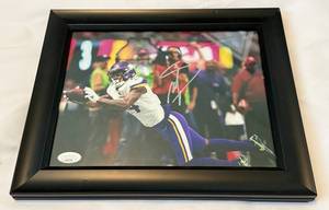 lot 40 image: Stefon Diggs Signed 8x10 Photo Framed w JSA COA - Minnesota Vikings Football