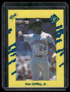 lot 177D image: Ken Griffey Jr.    1990 Classic Yellow #T1 Seattle Mariners Baseball Card