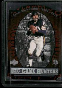 lot 56D image: Fran Tarkenton    1997 Upper Deck Legends Big Game Hunters Die Cuts #B9 Minnesota Vikings Football Card