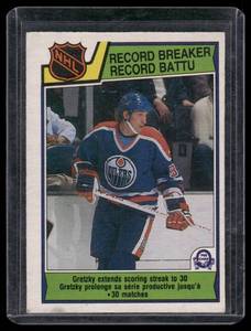 lot 56B image: Wayne Gretzky    1983 O-Pee-Chee #212 Edmonton Oilers Hockey Card