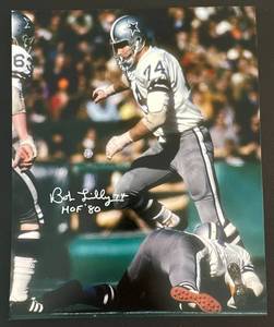 lot 102 image: Bob Lilly Signed 8x10 Photo Dallas Cowboys Football