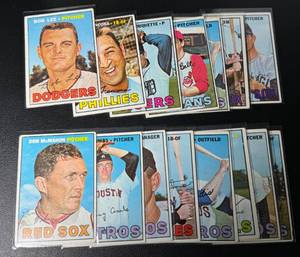 lot 115A image: 1967 Topps Baseball 15 Card Vintage Baseball Lot