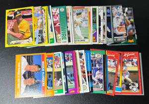 lot 60A image: Mark McGwire Large Baseball Card Lot