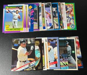 lot 71A image: Gary Sheffield Large RC and More Baseball Card Lot