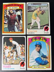 lot 103A image: 4-Card 1973 and 1973 Vintage Baseball Star Lot - Johnny Bench, Billy Williams, Jim Hunter, Gaylord Perry