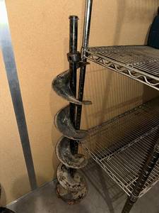 lot 43 image: Used Heavy Duty Earth Auger Drill Bit