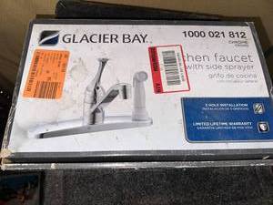lot 45 image: Glacier Bay Chrome Kitchen Faucet with Side Sprayer