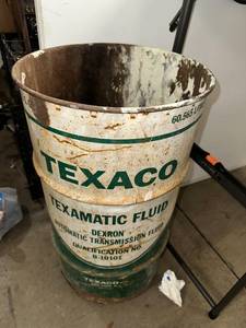lot 60 image: Vintage Texaco Texamatic Fluid Barrel 60.565 Litres