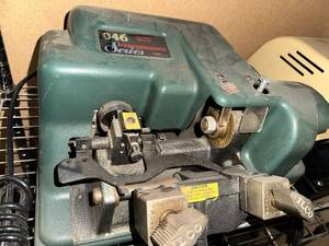 lot 197 image: Ilco 046 Performance Series Manual Key Cutter Machine