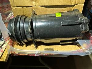 lot 115 image: Eaton 231091-401 Resilient Mount Assembly with Belt