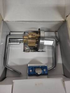 lot 251 image: U.S. Lock Lever Set Grade 2 with Installation Accessories