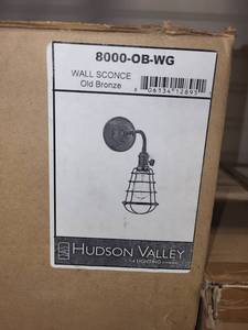 lot 34A image: Hudson Valley Wall Sconce Lighting Fixture in Old Bronze Finish