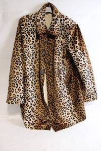 lot 19 image: Womens 3X Leopard Print Fur Coat by Dennis Basso