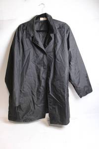 lot 40 image: Mens 2X Black Overcoat