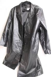 lot A-43 image: Via Accenti Womens Long Black Genuine Leather Coat