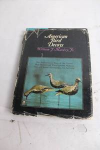 lot 95 image: American Bird Decoys by William J. Mackey Jr. - 1965 Edition