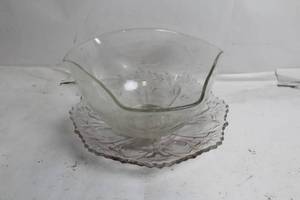 lot 127 image: Crystal Punch Bowl with Intricate Glass Plate Set