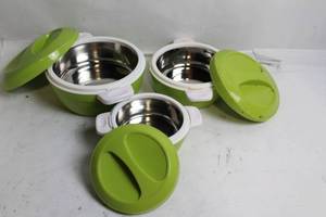 lot 131 image: Set of 3 Green Insulated Food Containers with Stainless Steel Interiors
