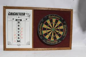 lot 177 image: Budweiser Dartboard with Cricketeer Scoreboard Set