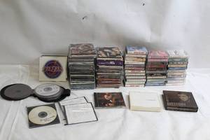 lot 182 image: Large Collection of CDs Featuring Beatles, Elvis Presley, Willie Nelson & More