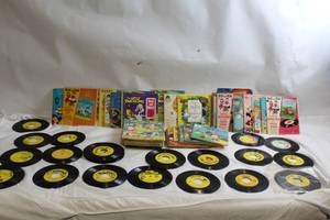 lot 183 image: Vintage Collection of Childrens 45 RPM Records and Storybooks